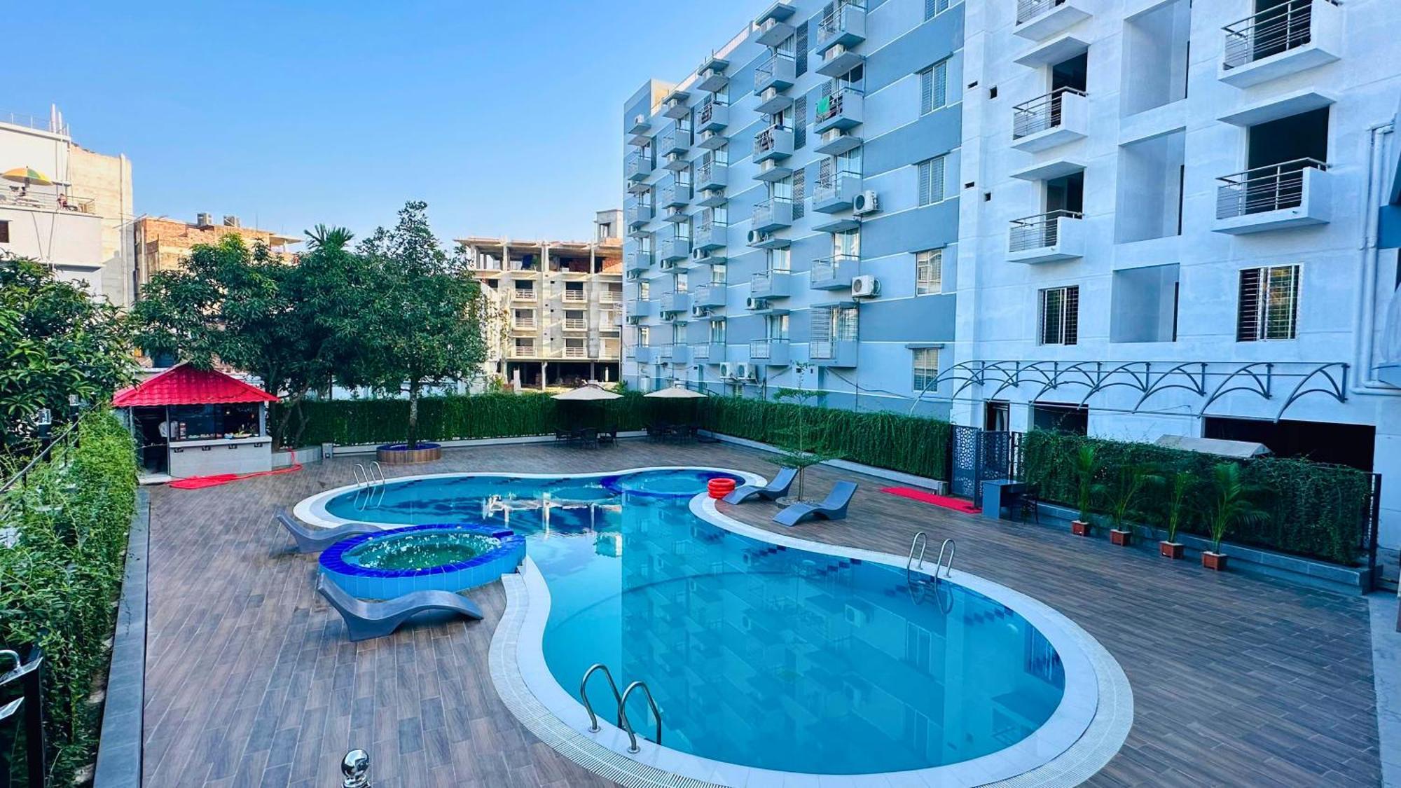 Hotel Khan Palace Kuakata Exterior foto